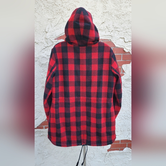 Large LEVI'S red black Buffalo plaid checkers hooded coat jacket quilted lining - Picture 9 of 16